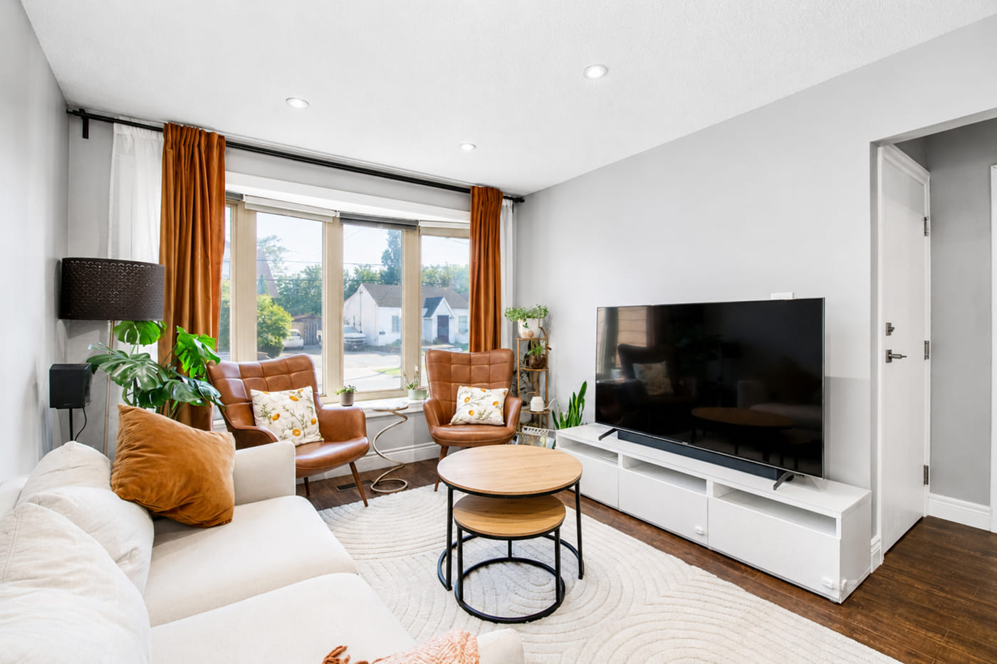 Interior photo of a Hamilton listing