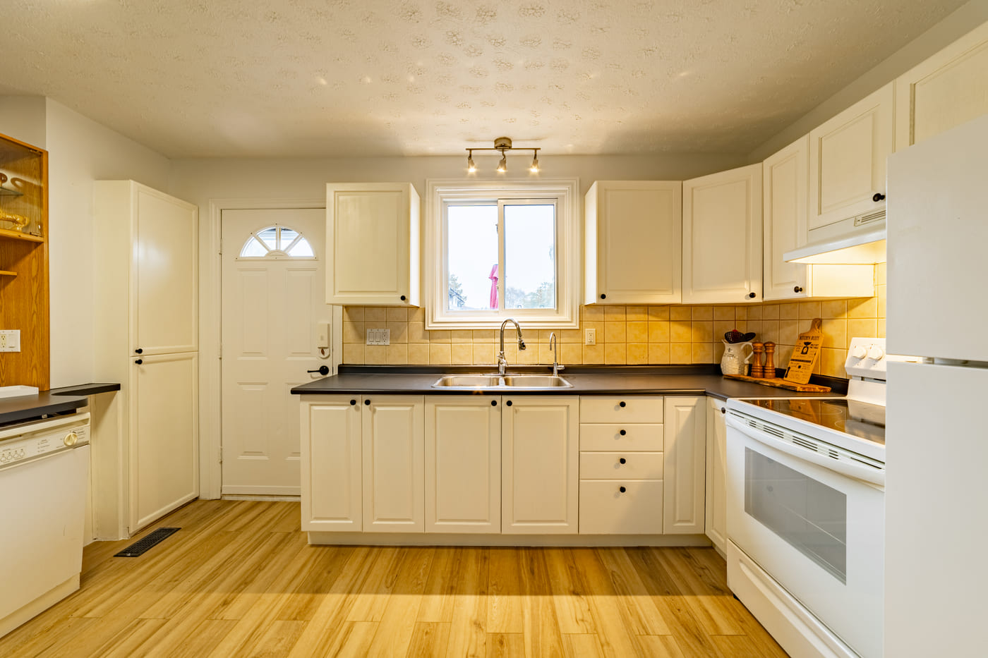 Interior photo of a Kitchener listing