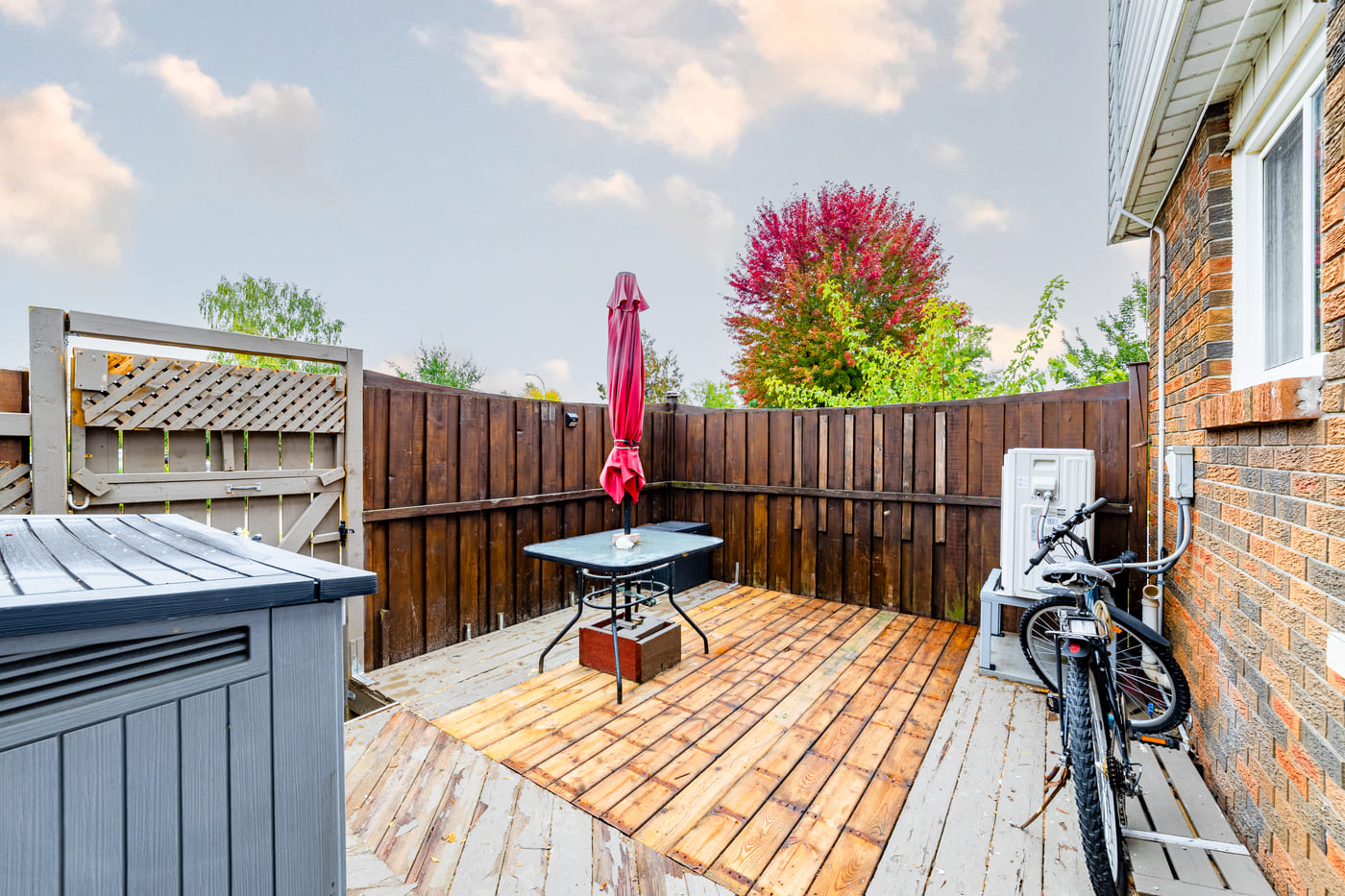 Exterior photo of a Kitchener listing
